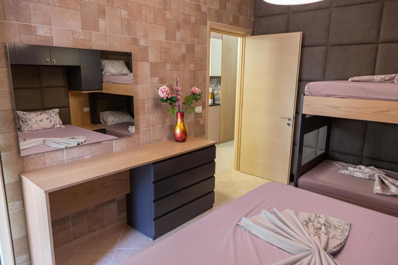 Gloria'S Apartment Lungomare فلورا المظهر الخارجي الصورة