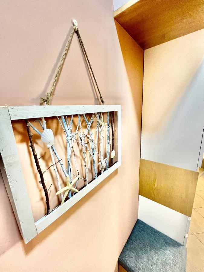 Gloria'S Apartment Lungomare فلورا المظهر الخارجي الصورة